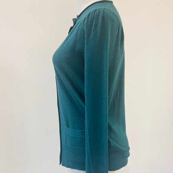 green button down cardigan sweater - Picture 4 of 7